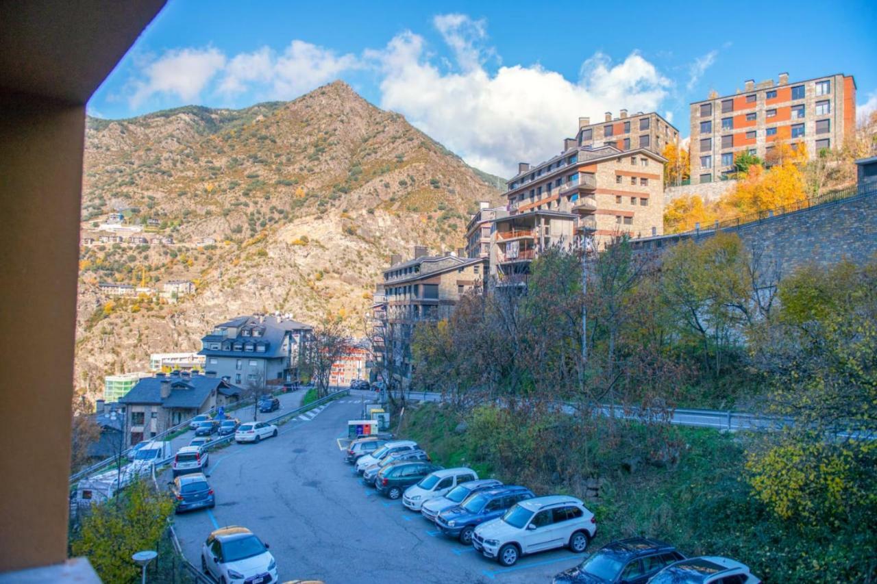 A Home Away From Home Escaldes Engordany Exterior foto