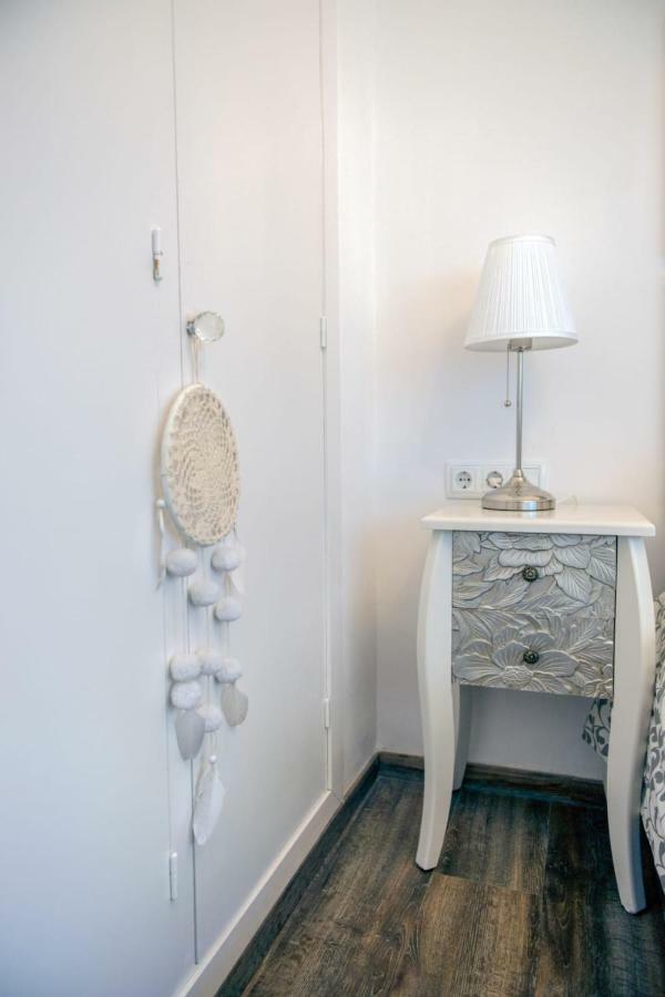 A Home Away From Home Escaldes Engordany Exterior foto